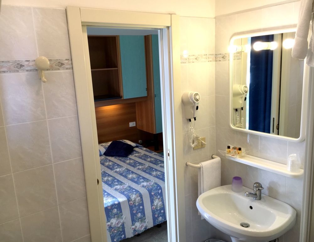 Hotel Rex Каорле Екстер'єр фото