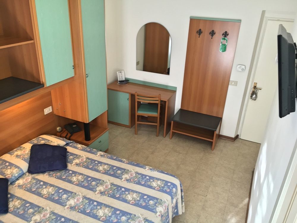 Hotel Rex Каорле Екстер'єр фото